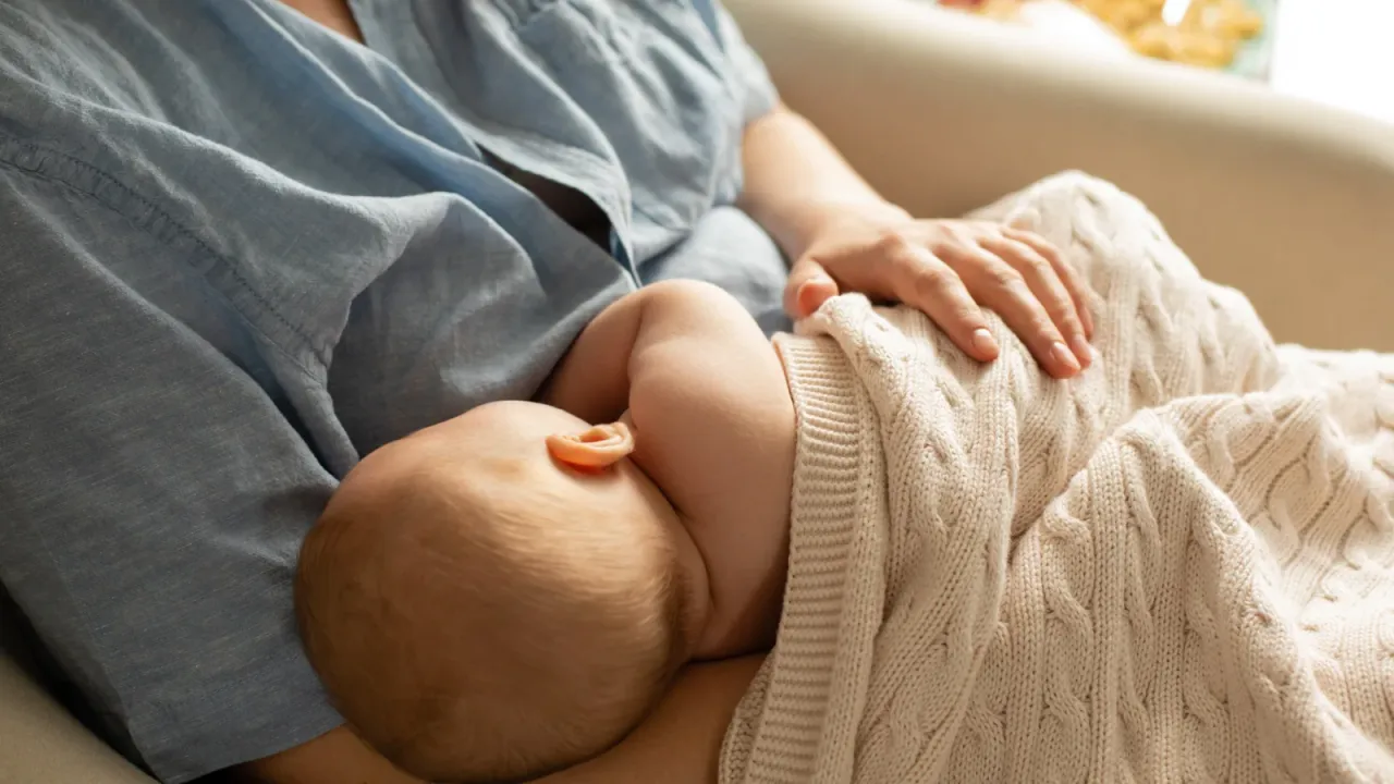 Dolor al lactar, causas y soluciones